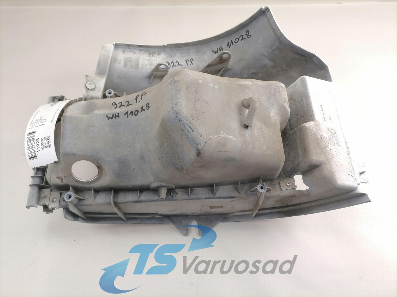 Scania Scania esitule korpus, parem 1438564 - Lights/ Lighting for Truck: picture 2 Scania Scania esitule korpus, parem 1438564 - Lights/ Lighting for Truck: picture 2