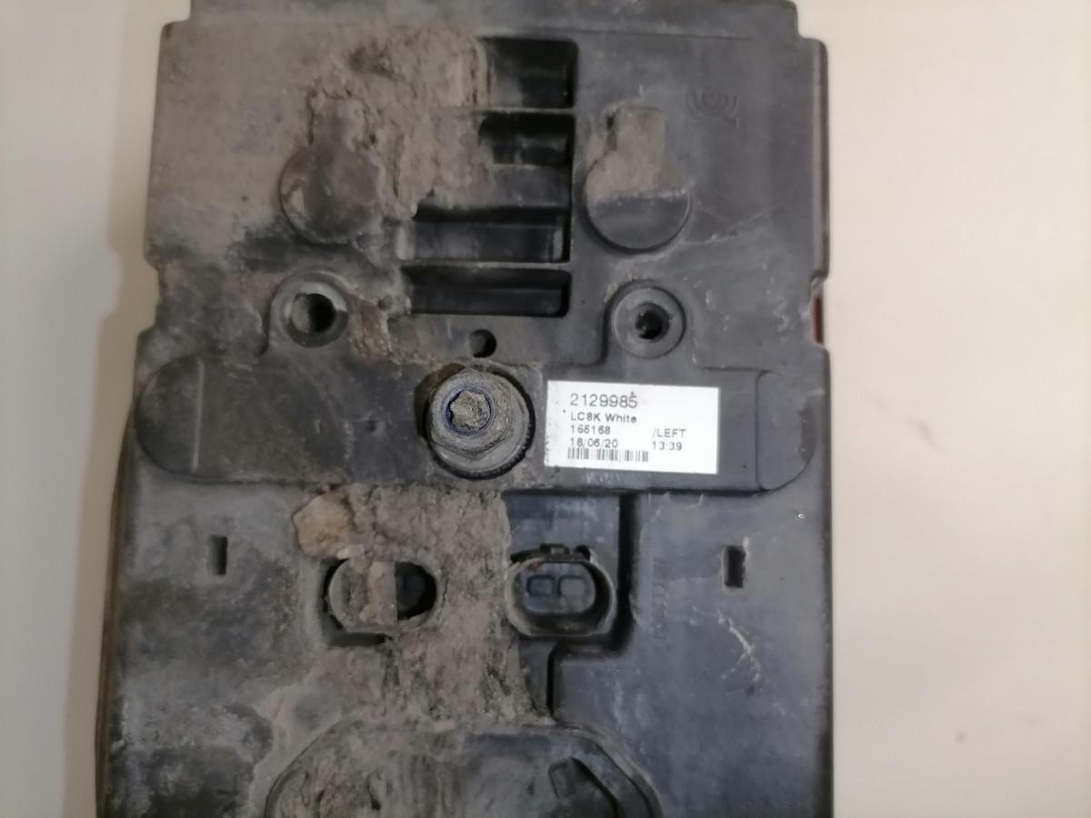 Scania Tagatuli, vasak 2129985 - Tail light for Truck: picture 4 Scania Tagatuli, vasak 2129985 - Tail light for Truck: picture 4