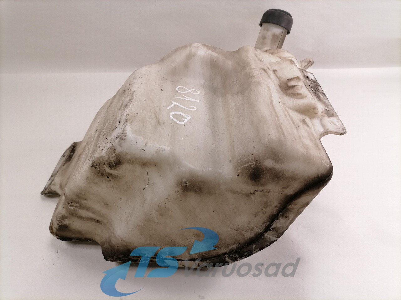 Scania Windscreen washer fluid tank 1854255 - Wiper for Truck: picture 2 Scania Windscreen washer fluid tank 1854255 - Wiper for Truck: picture 2