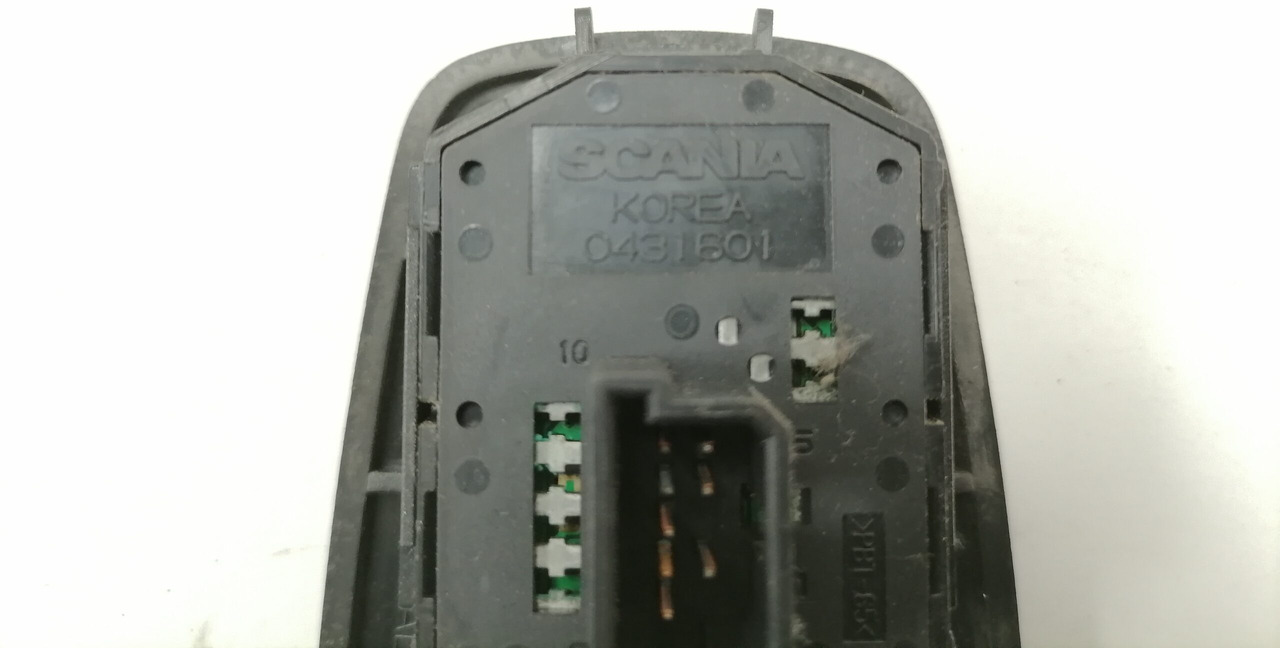 Scania switch 1863514 - Cab for Truck: picture 3 Scania switch 1863514 - Cab for Truck: picture 3