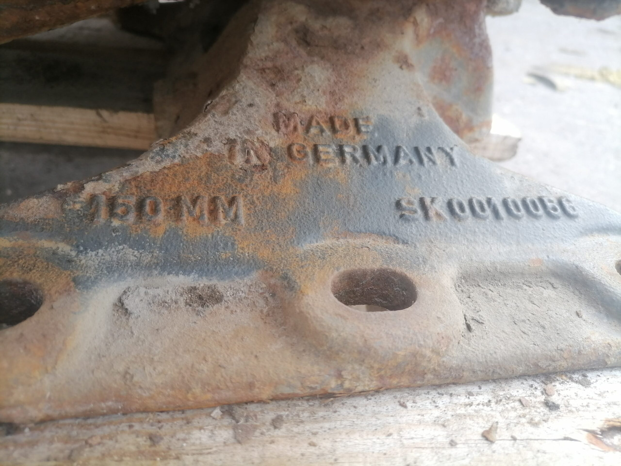 Fifth wheel coupling for Truck Universaalne Fifht wheel JOST: picture 6