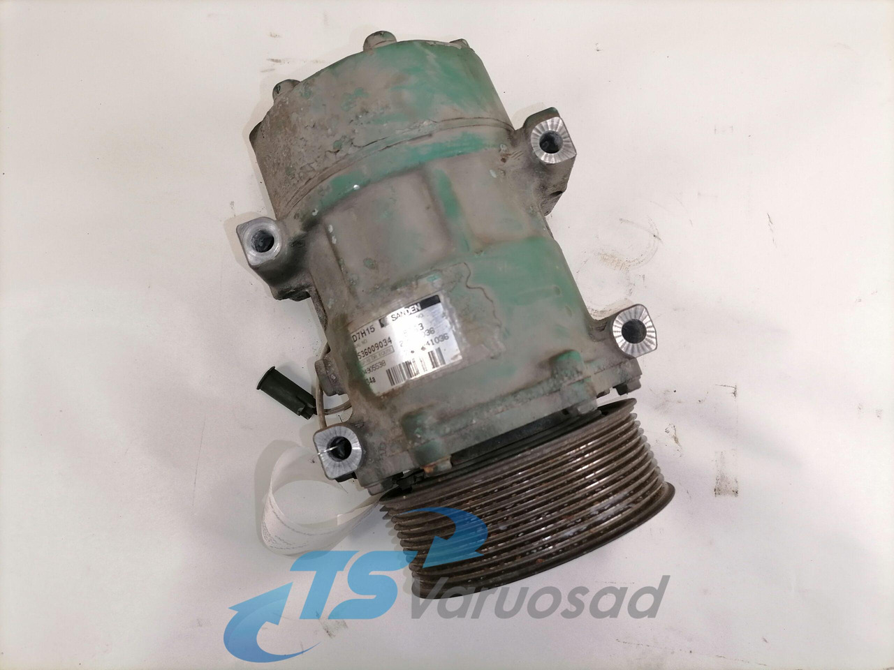 Volvo A/C compressor 7420941036 - Heating/ Ventilation for Truck: picture 5 Volvo A/C compressor 7420941036 - Heating/ Ventilation for Truck: picture 5