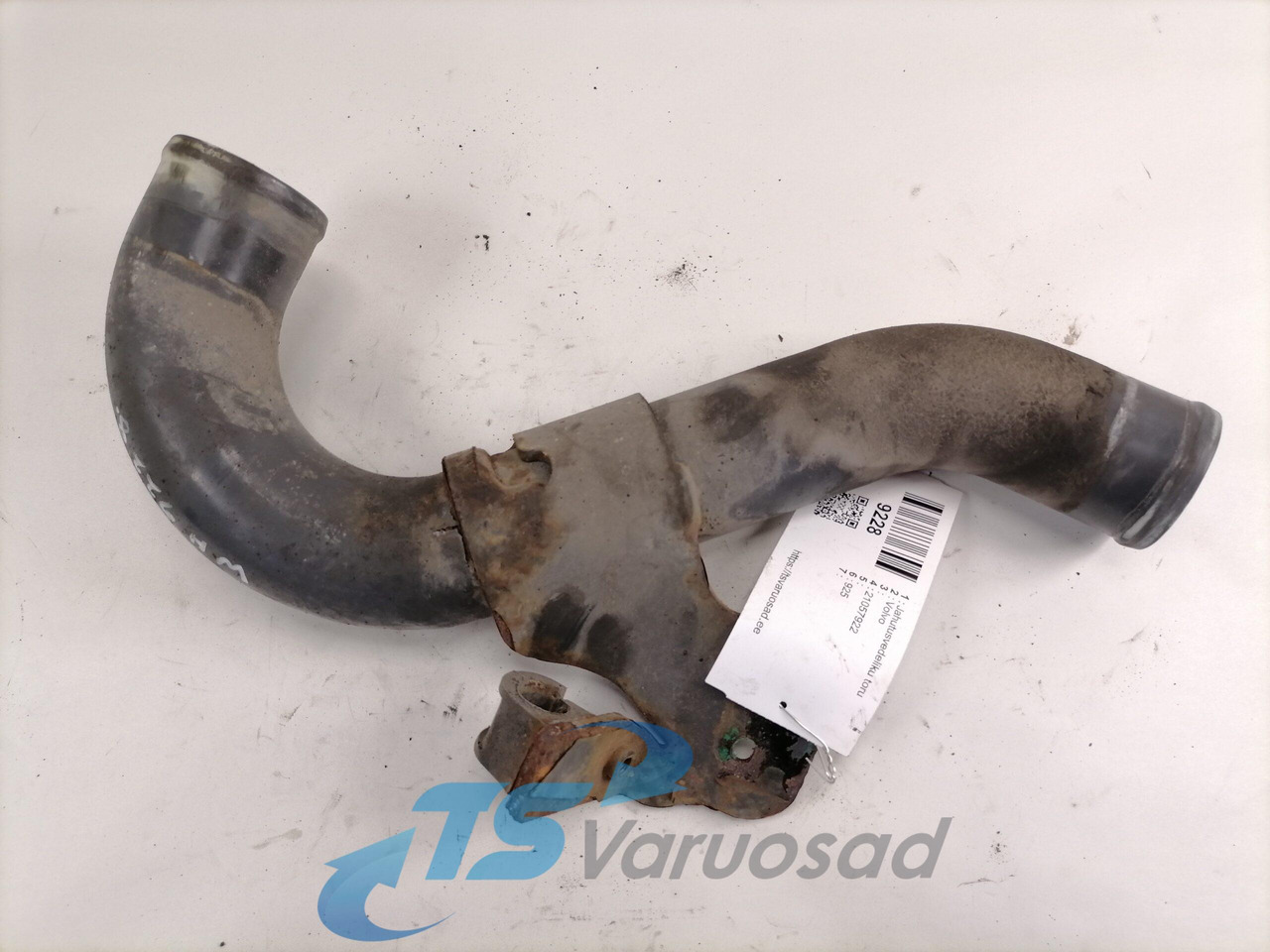 Volvo Coolant pipe 21057922 - Cooling system for Truck: picture 4 Volvo Coolant pipe 21057922 - Cooling system for Truck: picture 4