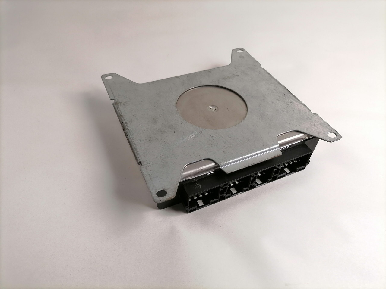 Volvo EBS control unit 20410009 - ECU for Truck: picture 4 Volvo EBS control unit 20410009 - ECU for Truck: picture 4