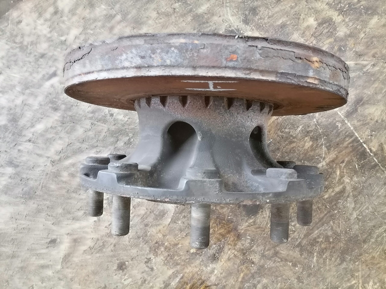 Volvo First wheel hub 21022433 - Wheel hub for Truck: picture 4 Volvo First wheel hub 21022433 - Wheel hub for Truck: picture 4