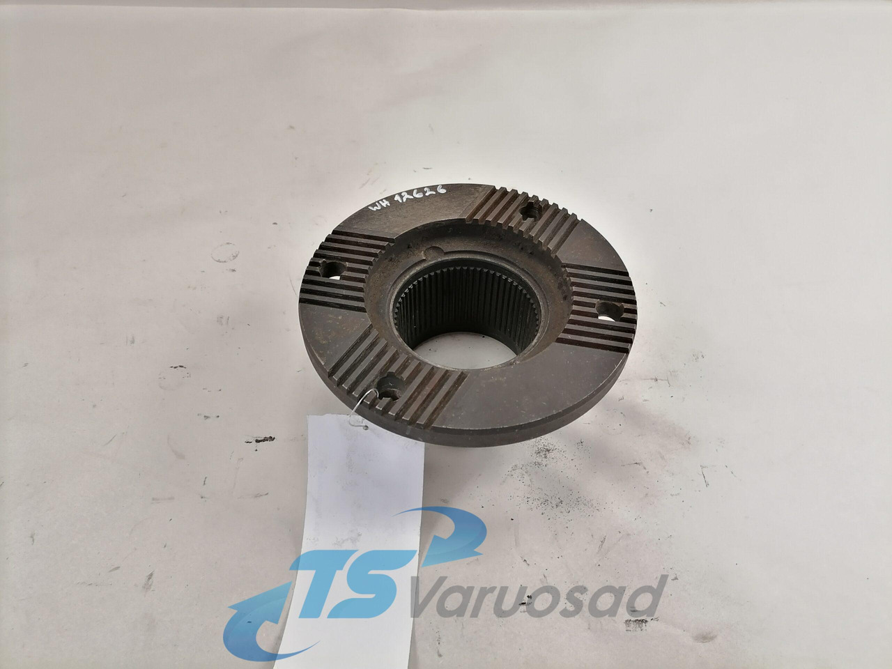 Volvo Käigukasti/reduktori flants 20865937 - Universal part for Truck: picture 2 Volvo Käigukasti/reduktori flants 20865937 - Universal part for Truck: picture 2