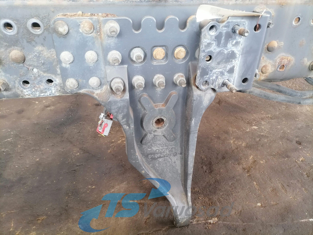 Volvo Rear axel spring 21272062 - Suspension for Truck: picture 2 Volvo Rear axel spring 21272062 - Suspension for Truck: picture 2