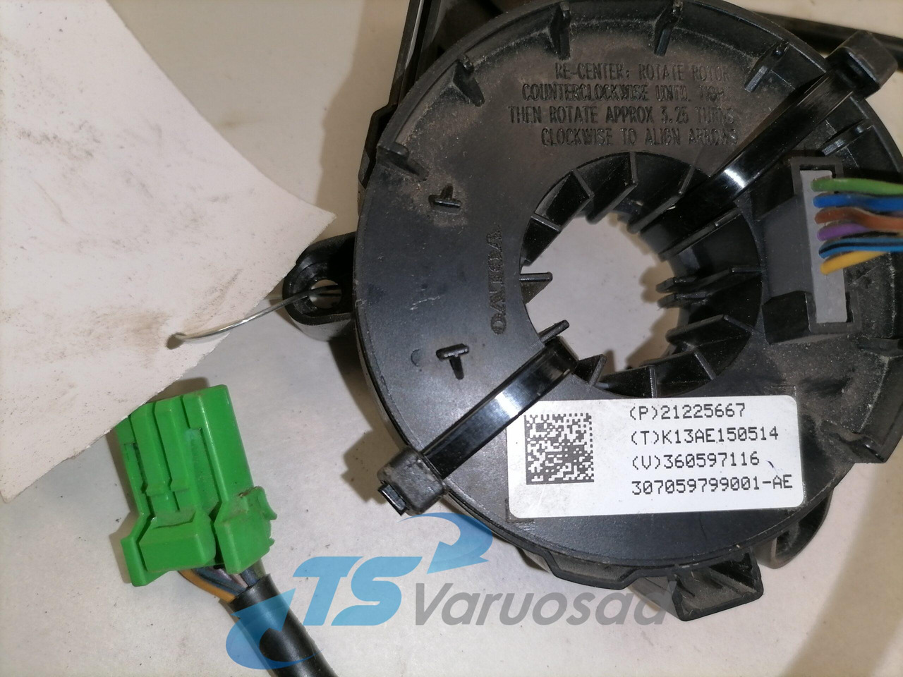 Volvo Steering cable 21225667 - Steering for Truck: picture 2 Volvo Steering cable 21225667 - Steering for Truck: picture 2