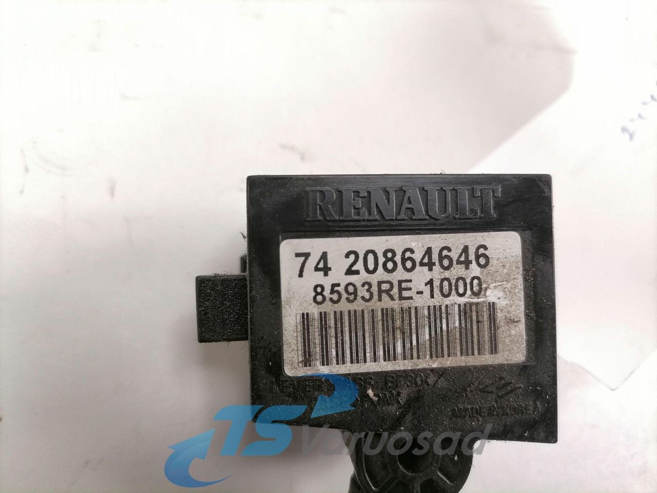 Volvo Switch, exhaust brake 7420864646 - Electrical system for Truck: picture 3 Volvo Switch, exhaust brake 7420864646 - Electrical system for Truck: picture 3