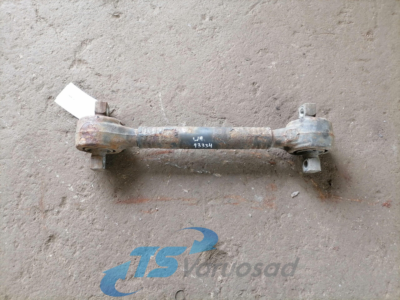 Volvo Torque rod 20453121 - Axle and parts for Truck: picture 1 Volvo Torque rod 20453121 - Axle and parts for Truck: picture 1