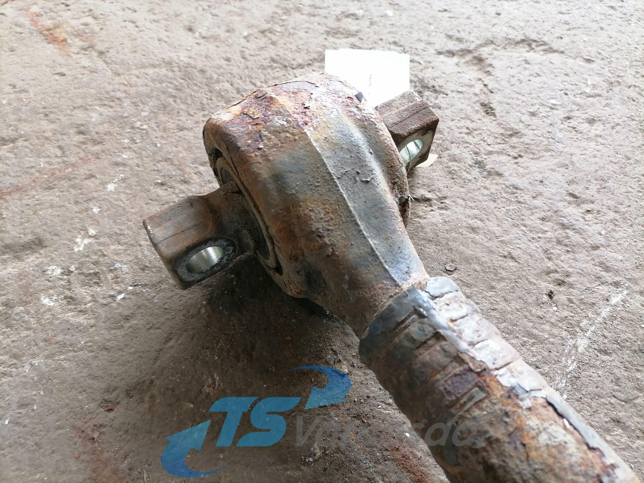 Volvo Torque rod 20453121 - Axle and parts for Truck: picture 2 Volvo Torque rod 20453121 - Axle and parts for Truck: picture 2