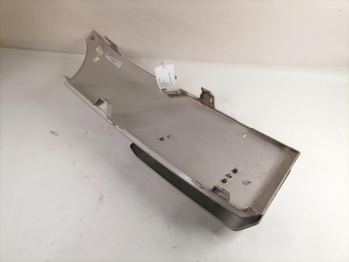 Volvo Volvo kabiini nurgapõsk, parem 20748396 - Grill for Truck: picture 3 Volvo Volvo kabiini nurgapõsk, parem 20748396 - Grill for Truck: picture 3