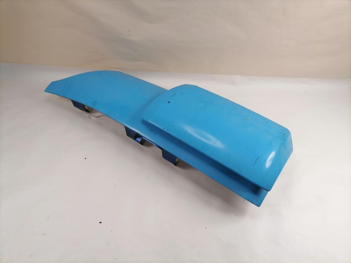 Volvo Volvo kabiini nurgapõsk, parem 20748396 - Grill for Truck: picture 2 Volvo Volvo kabiini nurgapõsk, parem 20748396 - Grill for Truck: picture 2
