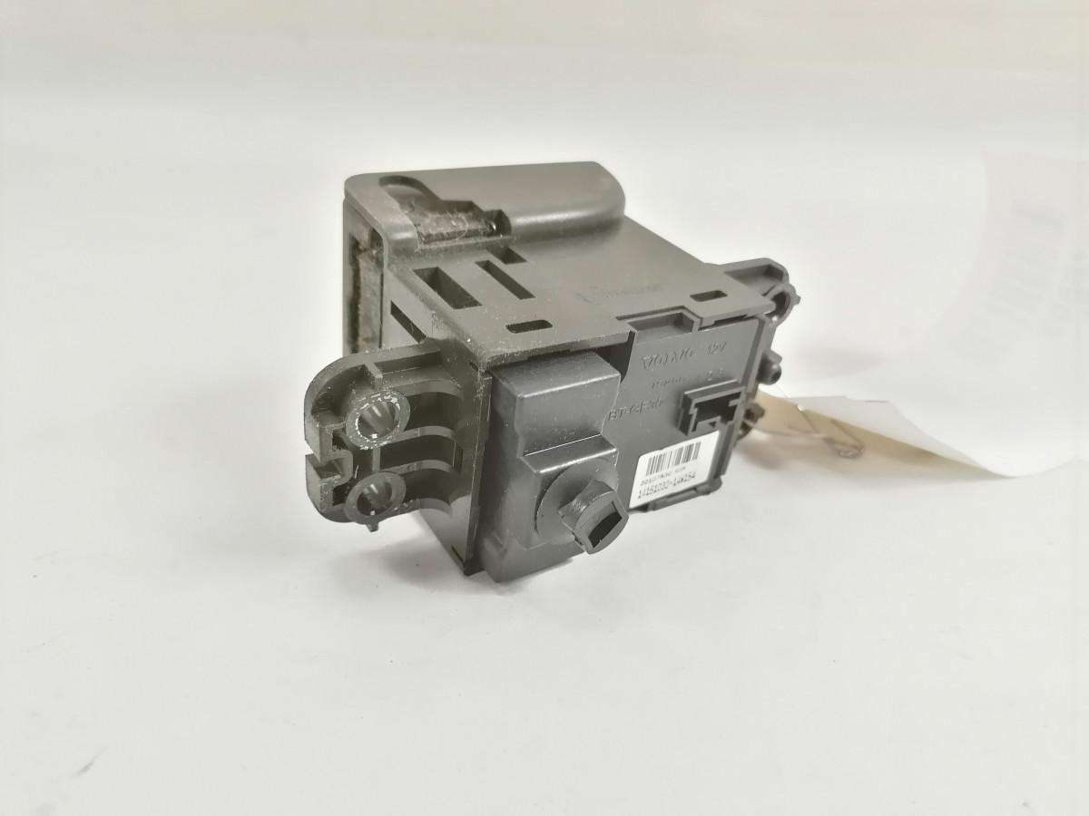 Volvo Volvo switch, parking brake 22107830 - Cab for Truck: picture 3 Volvo Volvo switch, parking brake 22107830 - Cab for Truck: picture 3