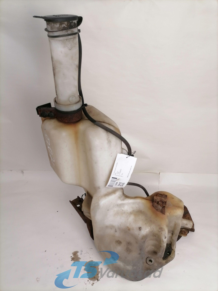 Volvo Windscreen washer fluid tank 20382655 - Wiper for Truck: picture 2 Volvo Windscreen washer fluid tank 20382655 - Wiper for Truck: picture 2