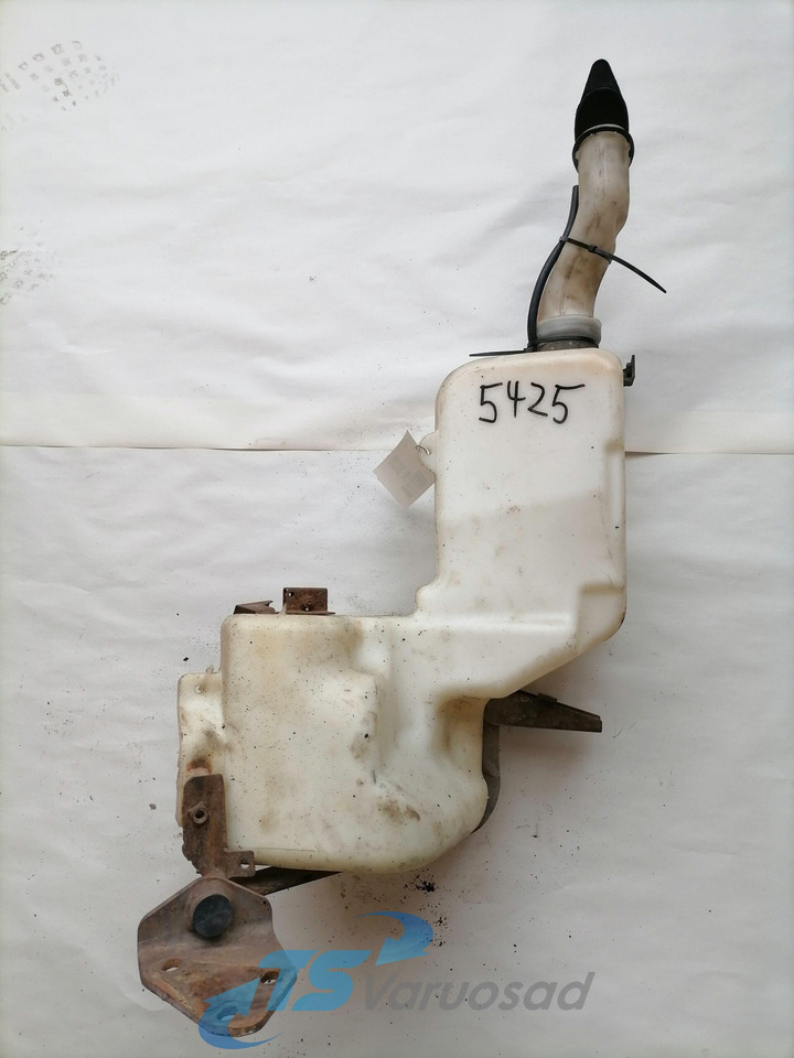 Volvo Windscreen washer fluid tank 20382655 - Wiper for Truck: picture 1 Volvo Windscreen washer fluid tank 20382655 - Wiper for Truck: picture 1