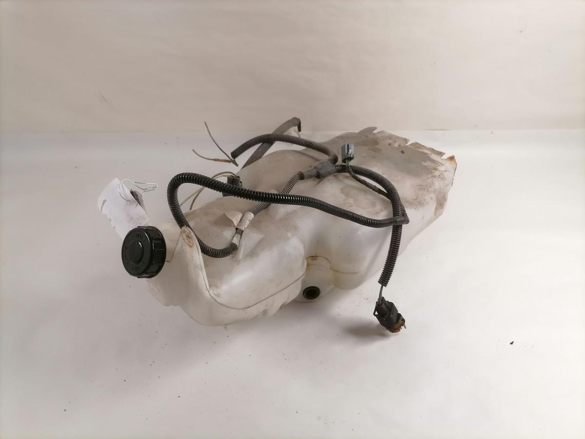 Volvo Windscreen washer fluid tank 20717061 - Wiper for Truck: picture 2 Volvo Windscreen washer fluid tank 20717061 - Wiper for Truck: picture 2
