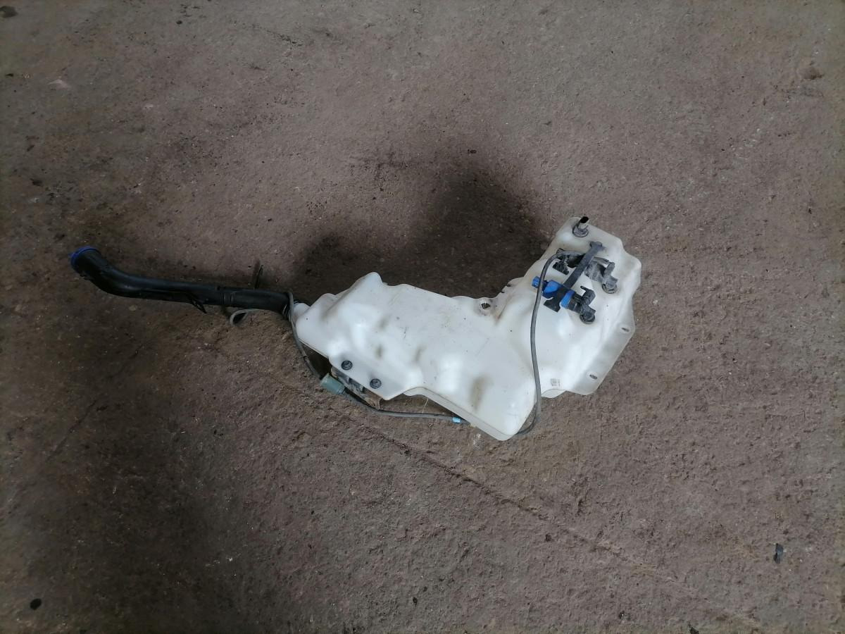 Volvo Windscreen washer fluid tank 84092257 - Wiper for Truck: picture 2 Volvo Windscreen washer fluid tank 84092257 - Wiper for Truck: picture 2