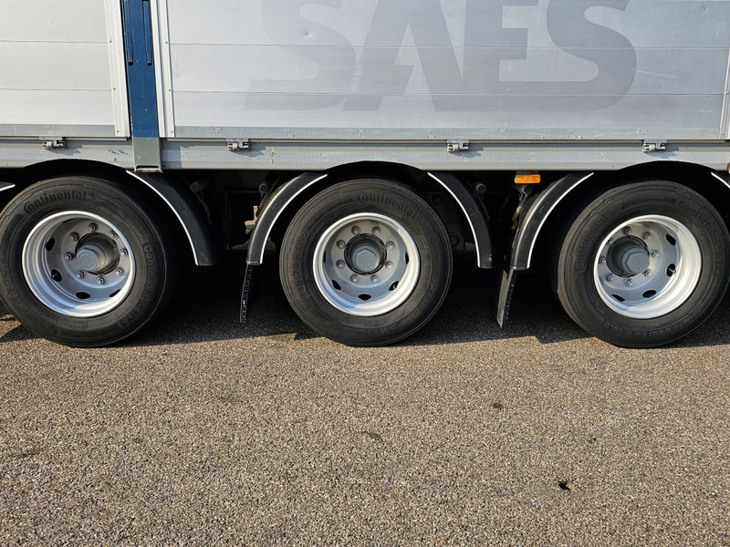 Fynkar K324T / 3 AXLE / TWIST-LOCKS / 2 X LIFT AXLE - Dropside/ Flatbed trailer: picture 5 Fynkar K324T / 3 AXLE / TWIST-LOCKS / 2 X LIFT AXLE - Dropside/ Flatbed trailer: picture 5