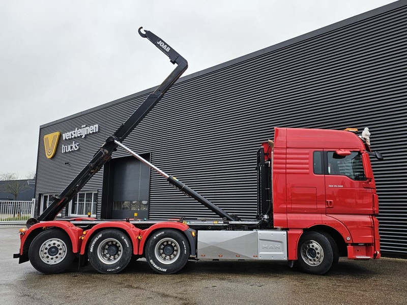 MAN TGX 35.500 / 8x4-4 / ABROLL-KIPPER / HOOKLIFT - Hook lift truck: picture 5 MAN TGX 35.500 / 8x4-4 / ABROLL-KIPPER / HOOKLIFT - Hook lift truck: picture 5