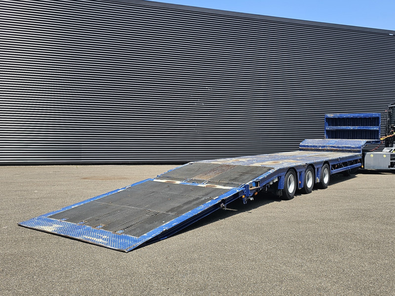 Nooteboom OSD-48-03/L / HYDRAULIC RAMP / MACHINE / HEFTRUCK - Low loader semi-trailer: picture 4 Nooteboom OSD-48-03/L / HYDRAULIC RAMP / MACHINE / HEFTRUCK - Low loader semi-trailer: picture 4