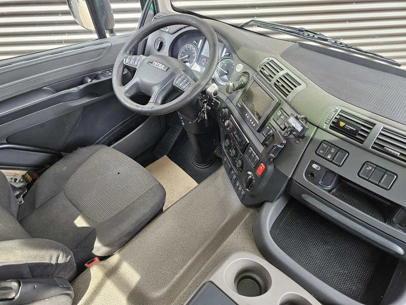 Leasing of Tatra 6X6 / T158/II / 2 SIDE TIPPER - HMF Z CRANE Tatra 6X6 / T158/II / 2 SIDE TIPPER - HMF Z CRANE: picture 15