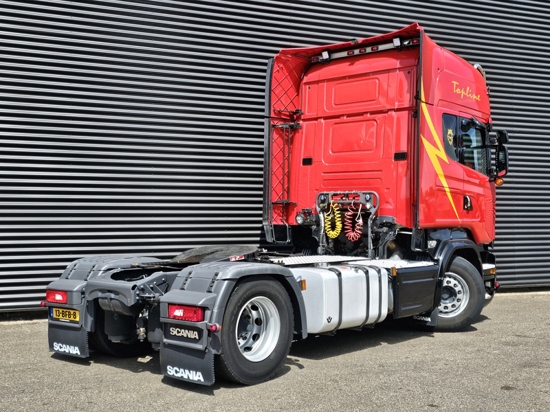 Scania R520 / V8 / 4x2 / 2 TANKS / RETARDER - Tractor unit: picture 2 Scania R520 / V8 / 4x2 / 2 TANKS / RETARDER - Tractor unit: picture 2