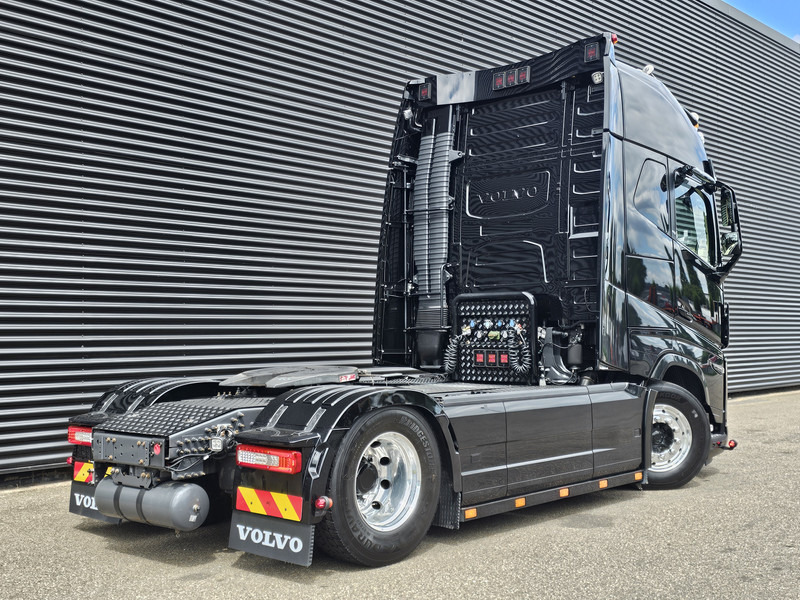 Volvo FH 16.650 4x2 / XL / FULL AIR / RETARDER / I PARK COOL / - Tractor unit: picture 4 Volvo FH 16.650 4x2 / XL / FULL AIR / RETARDER / I PARK COOL / - Tractor unit: picture 4