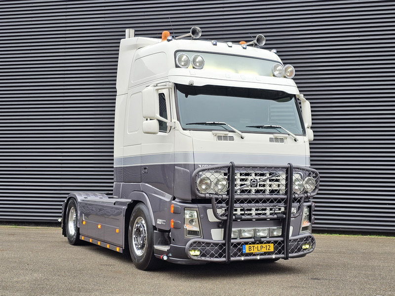 Volvo FH400 / SHOWTRUCK / SPECIAL / EXHAUST VALVE / 4X2 - Tractor unit: picture 2 Volvo FH400 / SHOWTRUCK / SPECIAL / EXHAUST VALVE / 4X2 - Tractor unit: picture 2