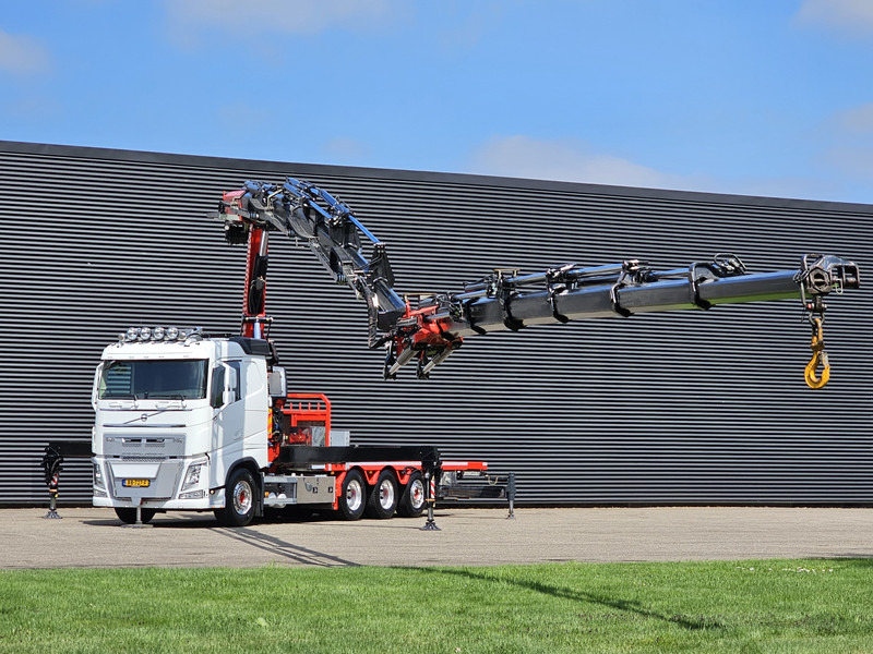 Volvo FH 540 8x4-4 / FASSI 71 t/m CRANE + JIB WINCH / KRAN / GRUA - Crane truck: picture 3 Volvo FH 540 8x4-4 / FASSI 71 t/m CRANE + JIB WINCH / KRAN / GRUA - Crane truck: picture 3