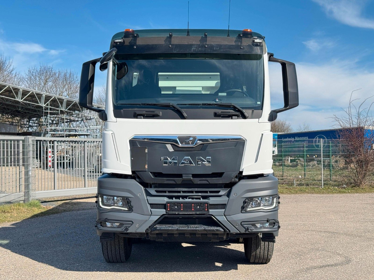 MAN 35.510 TGS Meiller P430 Thermomulde Top Zustand! - Tipper: picture 4 MAN 35.510 TGS Meiller P430 Thermomulde Top Zustand! - Tipper: picture 4