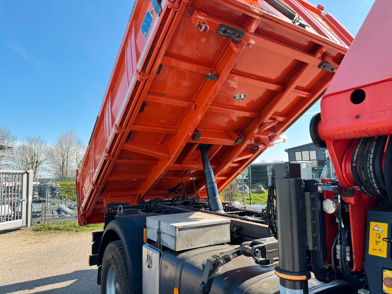 Leasing of  Mercedes-Benz 1844 4x4 Meiller 3S Bordmatik Palfinger PK16001K Mercedes-Benz 1844 4x4 Meiller 3S Bordmatik Palfinger PK16001K: picture 8