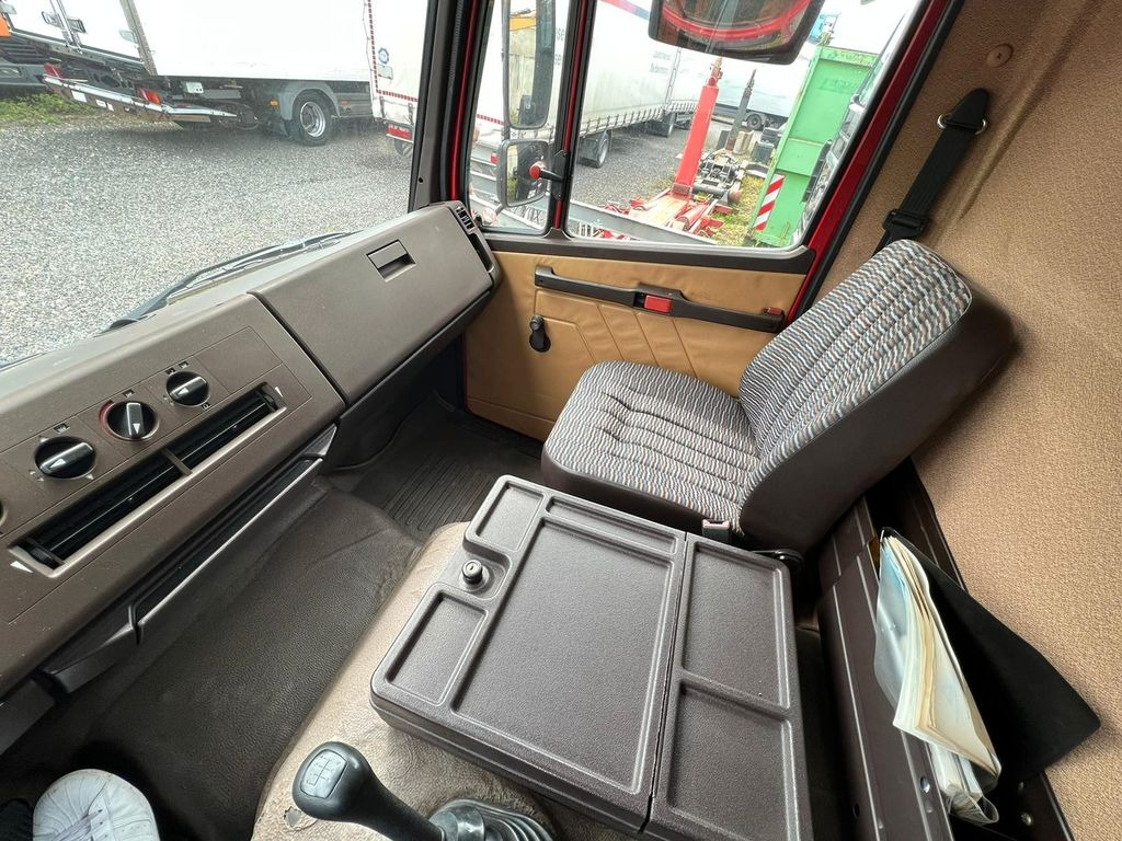 Mercedes-Benz 814 4X2 Pritsche & Plane Oldtimer - Curtainsider truck: picture 3 Mercedes-Benz 814 4X2 Pritsche & Plane Oldtimer - Curtainsider truck: picture 3