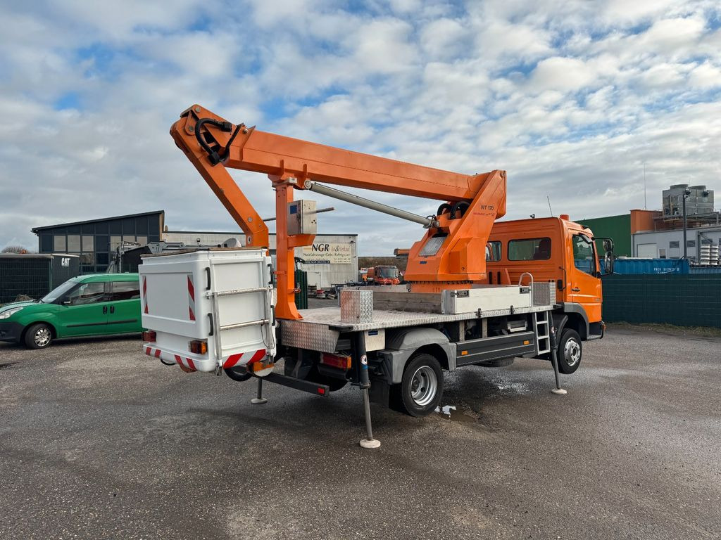 Mercedes-Benz 815 4x2 Hubarbeitsbühne Wumag 170 high 17 m - Truck mounted aerial platform, Van: picture 3 Mercedes-Benz 815 4x2 Hubarbeitsbühne Wumag 170 high 17 m - Truck mounted aerial platform, Van: picture 3
