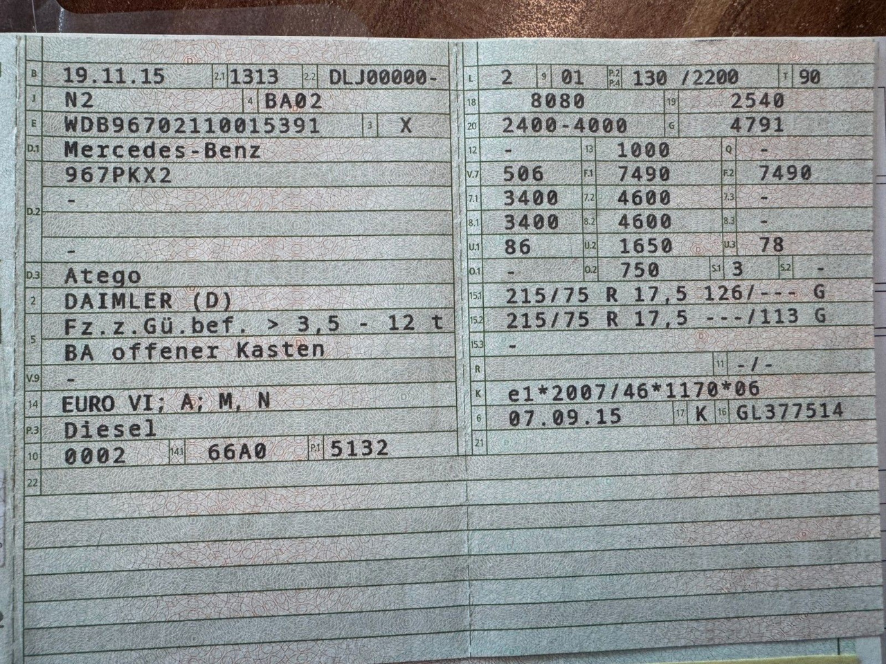 Mercedes-Benz 818 4X2 Pritsche original Kilometer - Flatbed van: picture 2 Mercedes-Benz 818 4X2 Pritsche original Kilometer - Flatbed van: picture 2