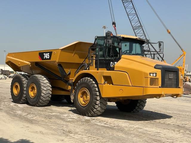 CAT 745 - Articulated dumper: picture 4 CAT 745 - Articulated dumper: picture 4
