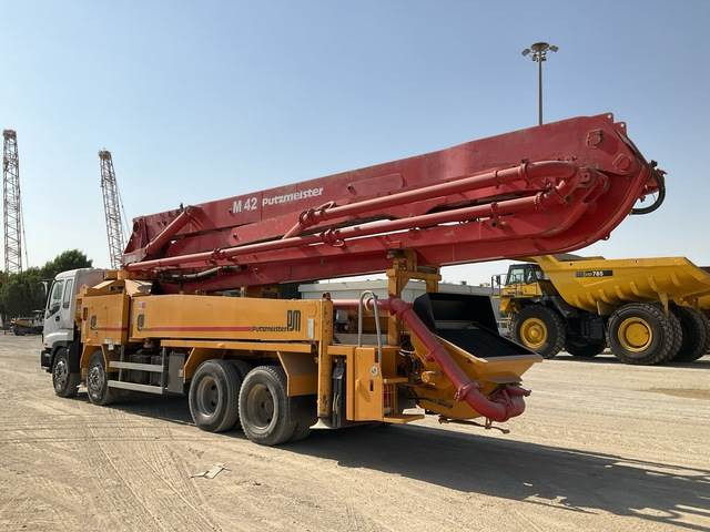 Isuzu CXH50T - Concrete pump truck: picture 2 Isuzu CXH50T - Concrete pump truck: picture 2