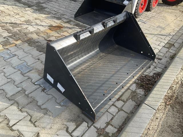 Bobcat - Loader bucket: picture 4 Bobcat - Loader bucket: picture 4