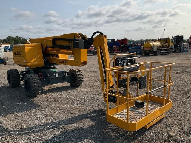 Haulotte HA16RT - Articulated boom: picture 4 Haulotte HA16RT - Articulated boom: picture 4