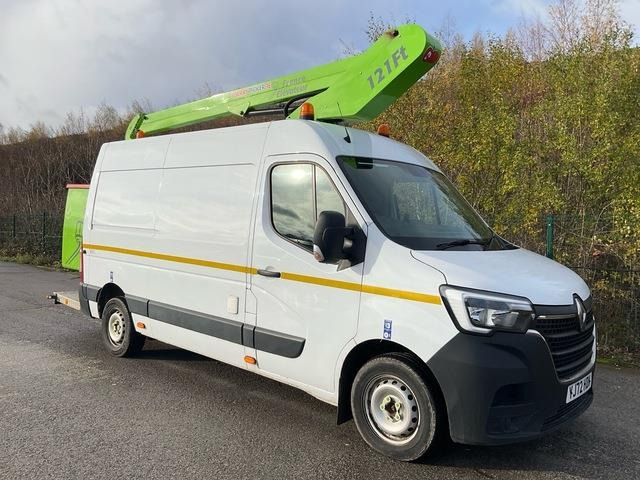 Renault Master - Truck mounted aerial platform: picture 4 Renault Master - Truck mounted aerial platform: picture 4