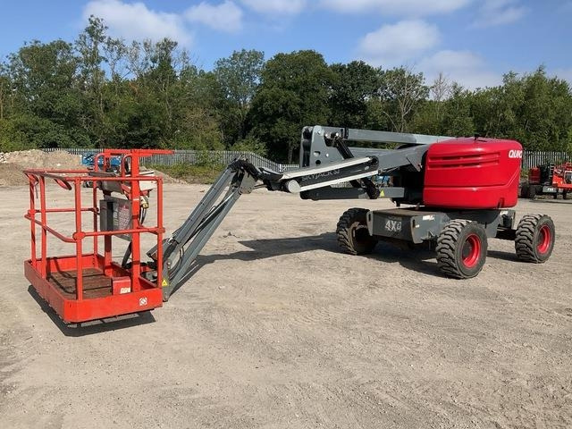 SkyJack SJ51AJ - Articulated boom: picture 1 SkyJack SJ51AJ - Articulated boom: picture 1