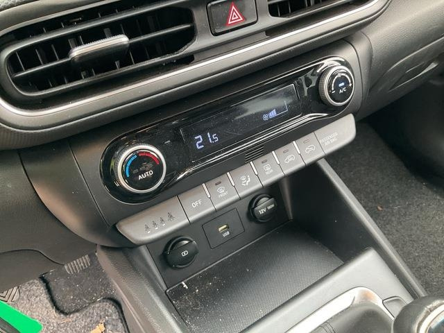 Car Hyundai Kona: picture 22