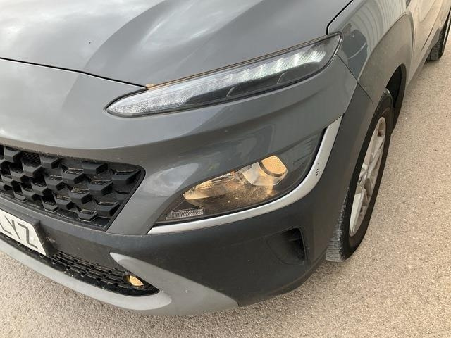 Car Hyundai Kona: picture 10