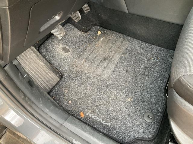 Car Hyundai Kona: picture 19