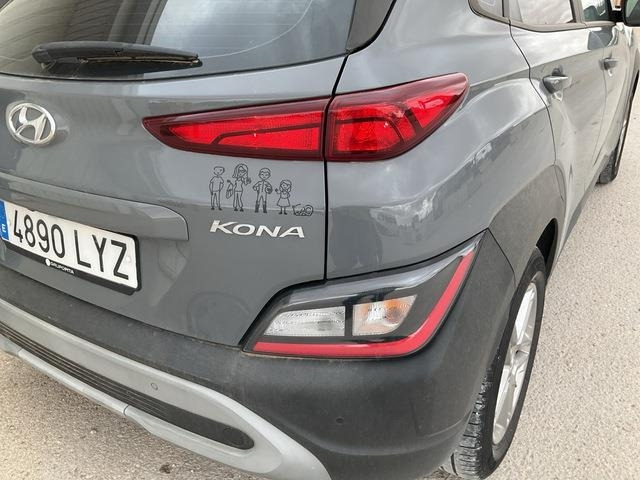 Car Hyundai Kona: picture 12