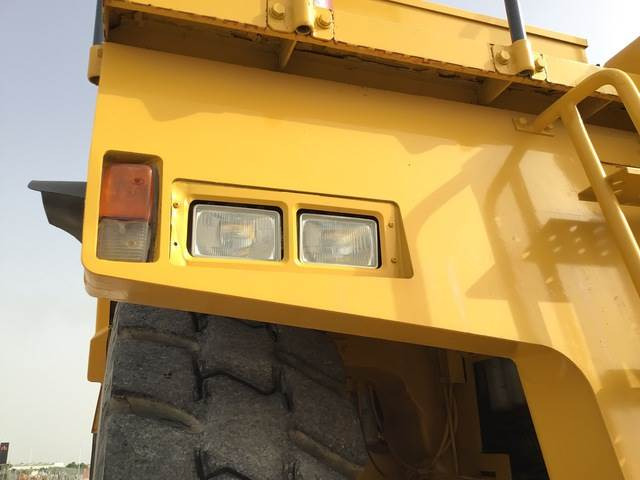 Rigid dumper/ Rock truck Komatsu HD785-5: picture 12