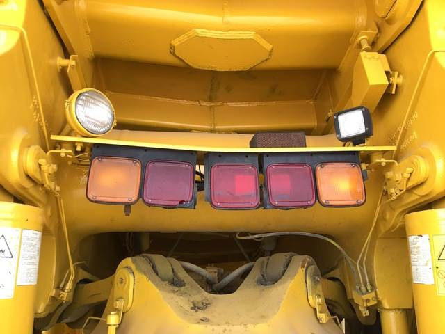 Rigid dumper/ Rock truck Komatsu HD785-5: picture 13