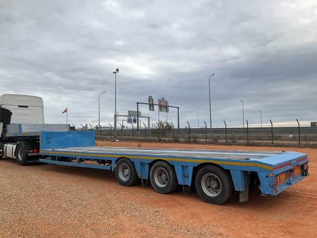 Noteboom MCO-48-03V/S - Low loader semi-trailer: picture 3 Noteboom MCO-48-03V/S - Low loader semi-trailer: picture 3