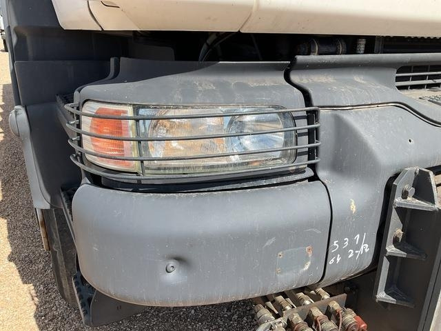 Snow removal vehicle Renault Kerax 380DXI: picture 11