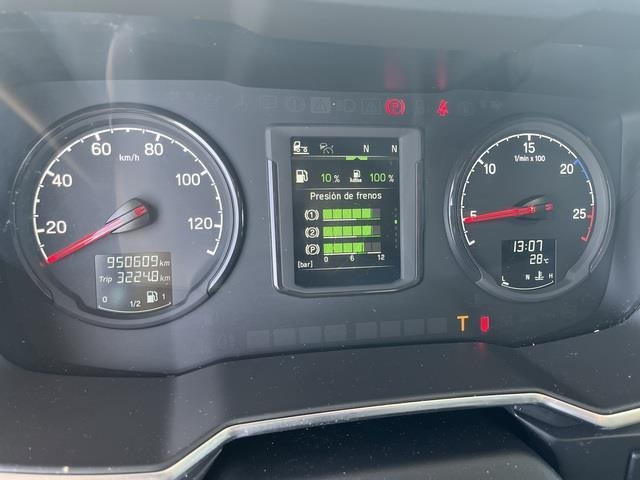 Scania P410 - Tractor unit: picture 5 Scania P410 - Tractor unit: picture 5